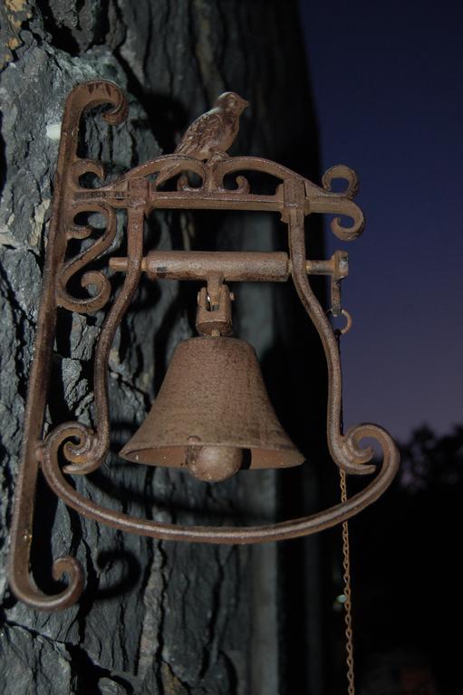 SantʼAlfio Viola Nel Parcoヴィラ エクステリア 写真
